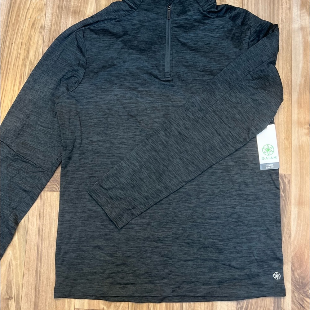 NWT Gaiam Ebony Heather Slim Fit Mens Sweater